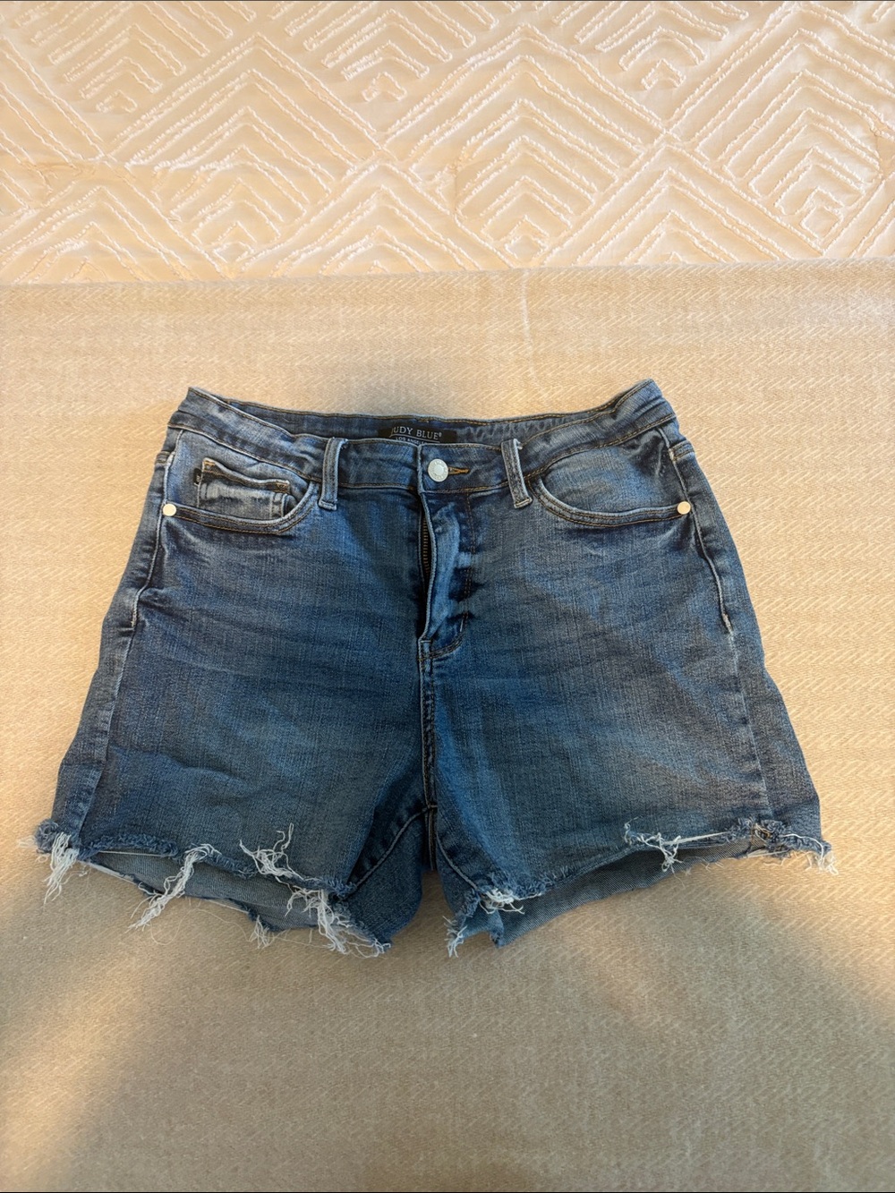 Judy Blue Medium Wash Frayed Hem Denim Shorts
